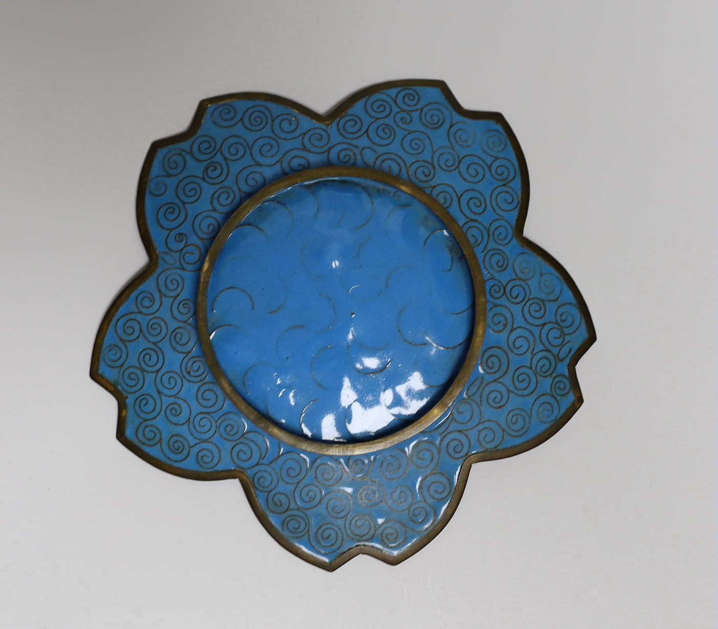 Two pairs of Japanese cloisonné enamel vases and a cloisonné enamel dish tallest 19cm